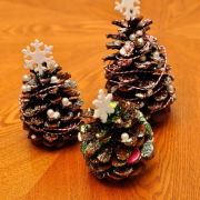 Christmas Tree Pine Cones