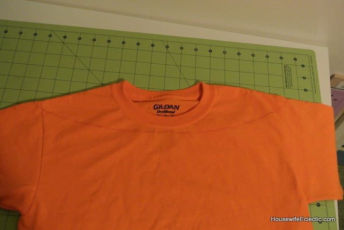 easy orange pumpkin jackolantern dress for girls from a tshirt HousewifeEclectic (7)