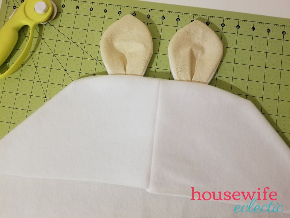 How to Make a Hooded Unicorn Blanket : Sewing Step By Step