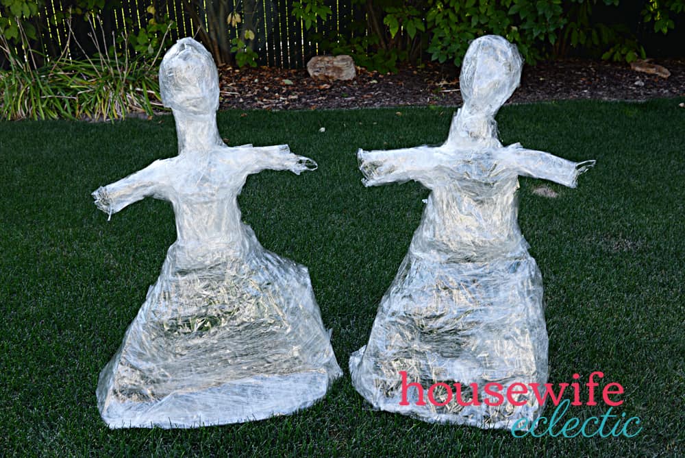 Housewife Eclectic: Packing Tape Ghosts